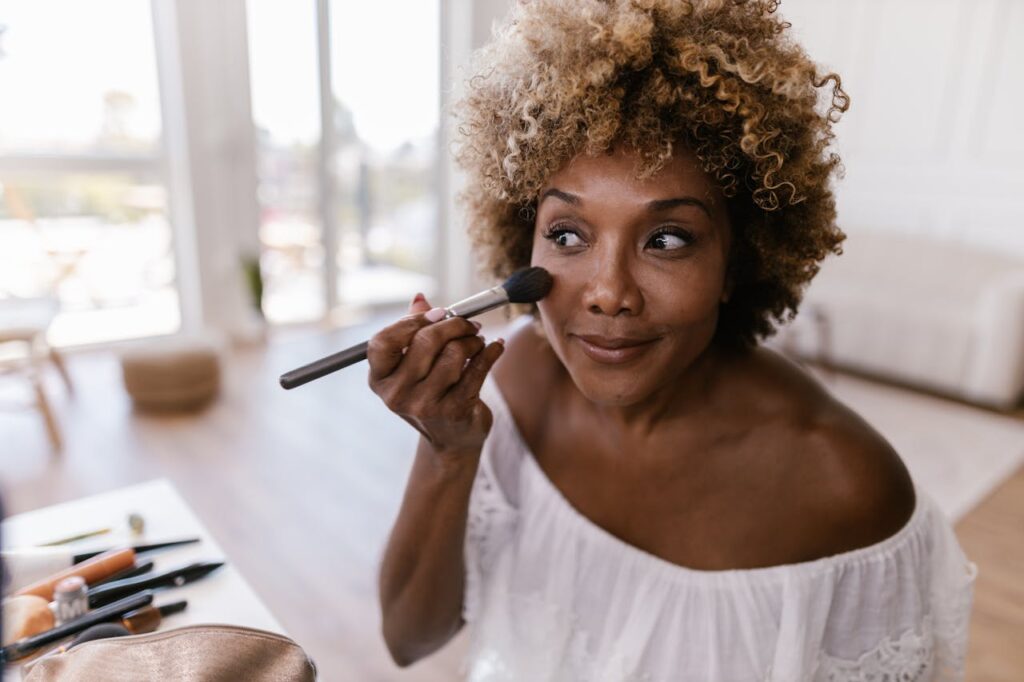 maquillage pour peau sèche visage